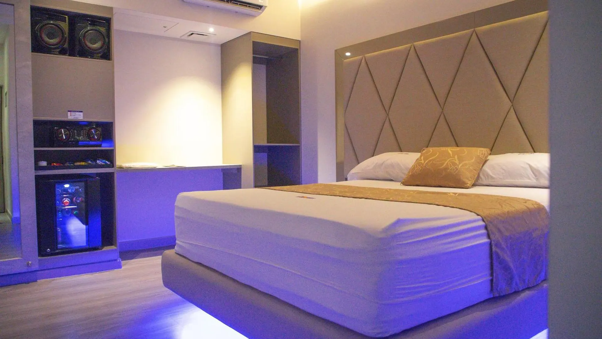Hotel Byhours Circunvalar - Adults Only Barranquilla  0*, Barranquilla (Atlantico) Colombia