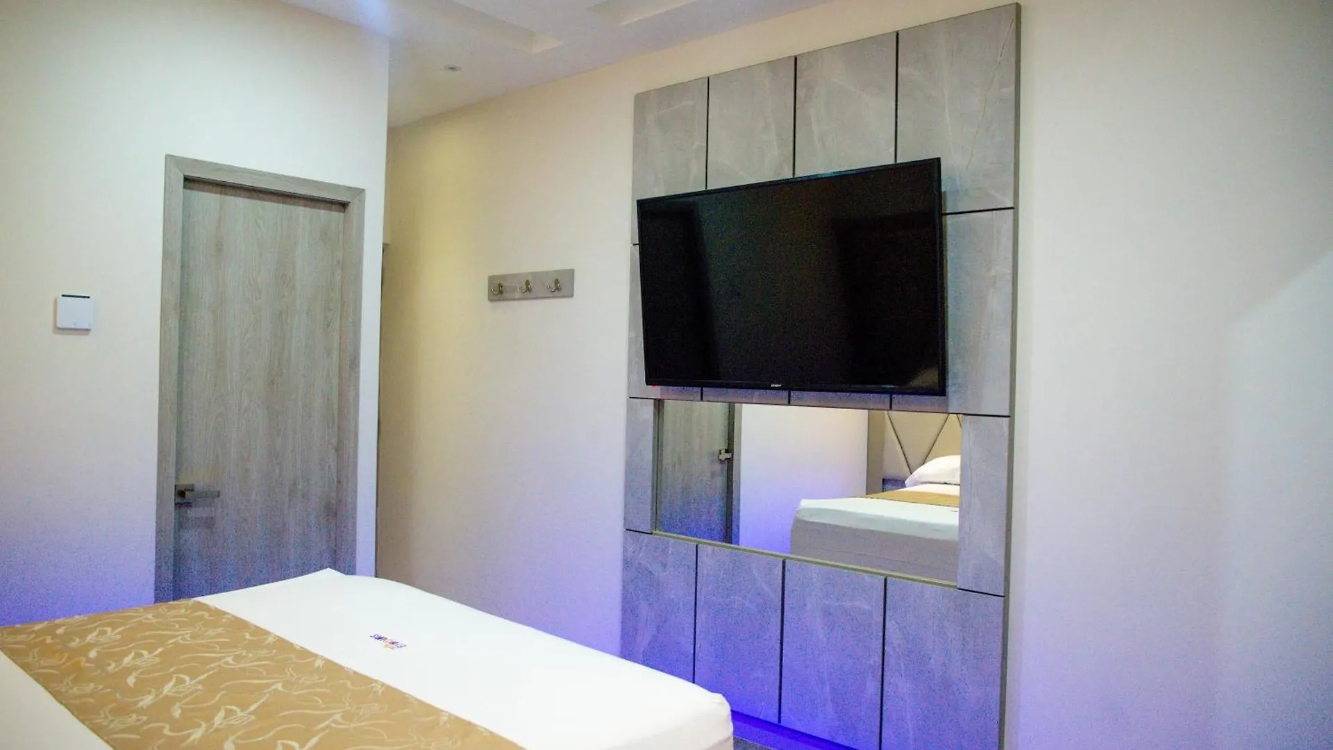 Hotel Byhours Circunvalar - Adults Only بارانكويلا
